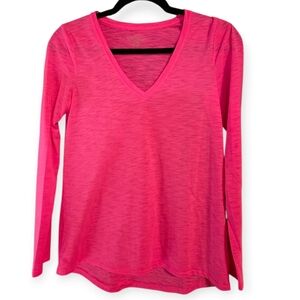 Lilly Pulitzer Bright Pink V Neck Long Sleeve Lightweight T-shirt